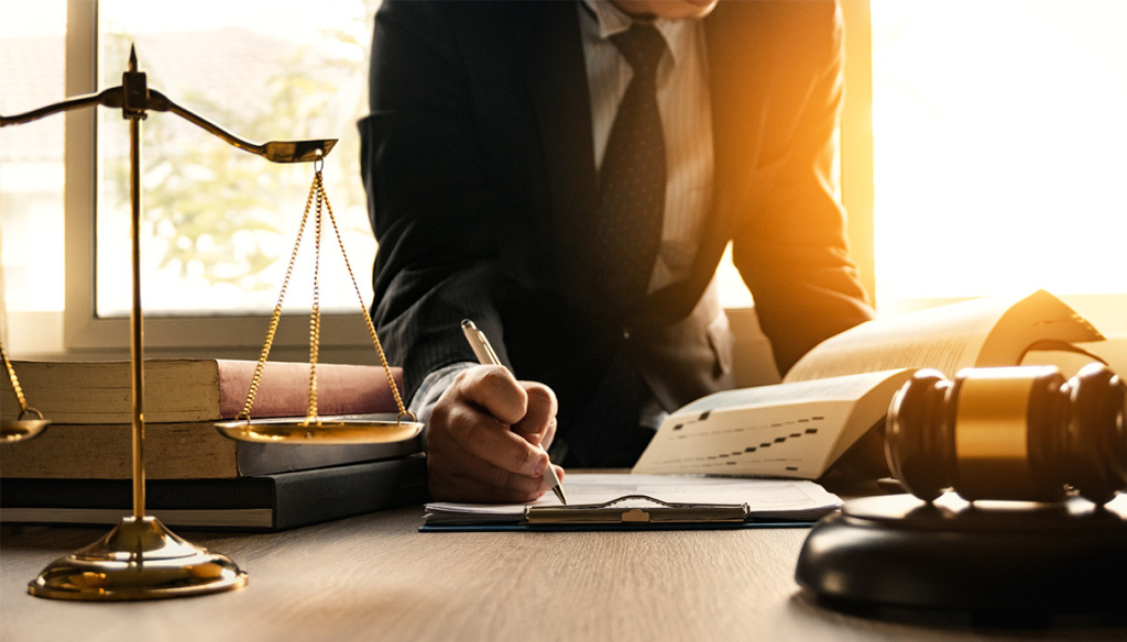 Scioglimento della comunione ereditaria - Omesso deposito della documentazione ipocatastale - Improcedibilit&agrave; della domanda -